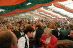 Ein BLick ins Festzelt (Foto: K. Blonske)